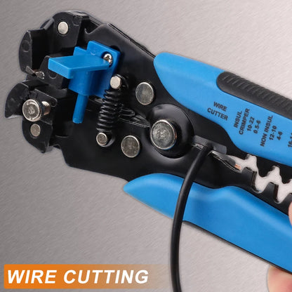Wire stripper crimping function in use